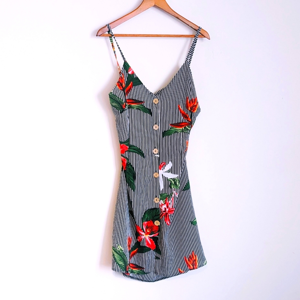 Button-Up Dress with Floral & Stripe Print - Picture 10 of 10